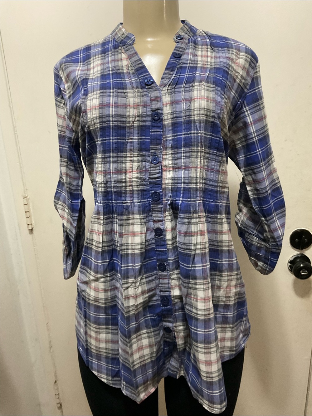 Miley Cyrus & Max Azria women’s 2000s Y2K Blue Plaid Button-Down Tunic size L